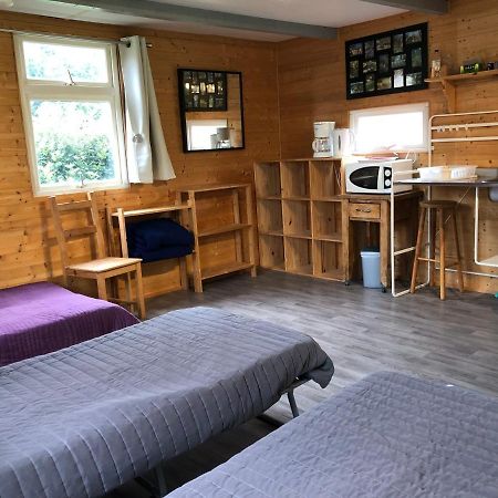 Bungalow "Les Randonneurs" Lacapelle-Marival Luaran gambar